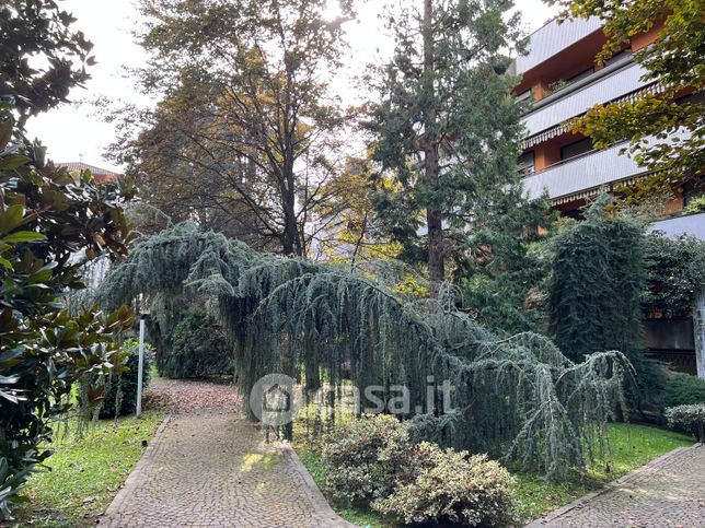 Appartamento in residenziale in Via Marmolada 5
