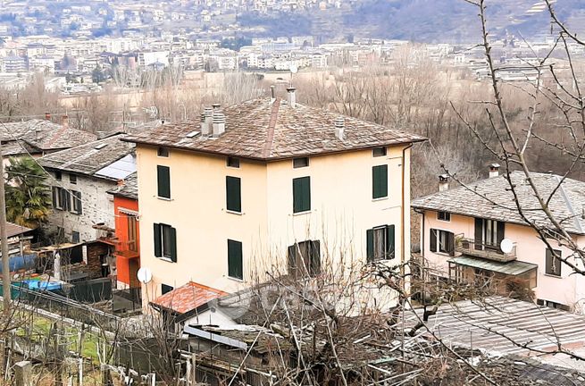 Appartamento in residenziale in Via Poratti