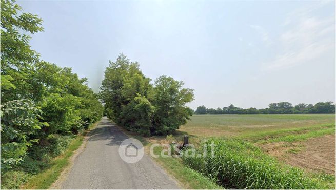 Terreno agricolo in commerciale in Via XI Febbraio