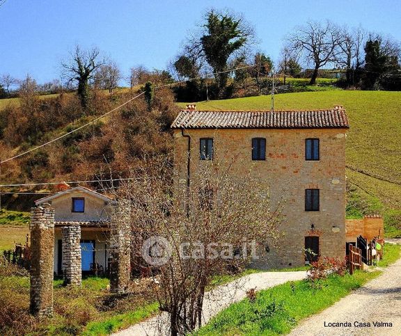 Rustico/casale in residenziale in 