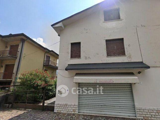 Appartamento in residenziale in Via G. Garibaldi 37 -19