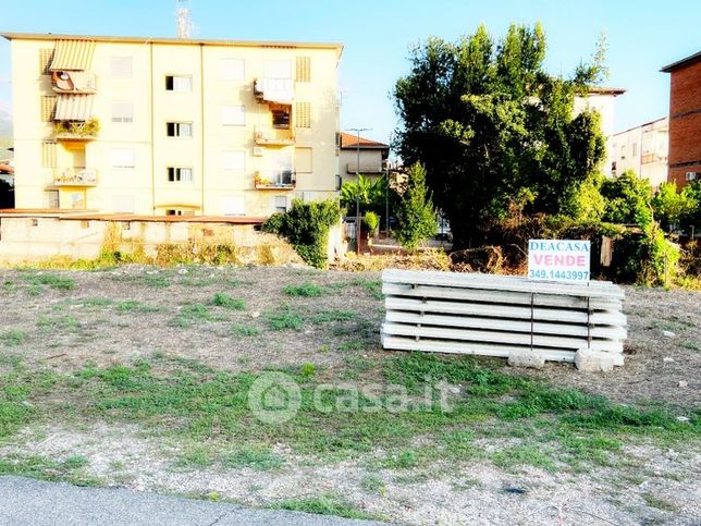 Terreno edificabile in residenziale in Via Alberto Moravia 112