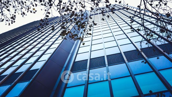 Ufficio in commerciale in Via Filippo Sassetti