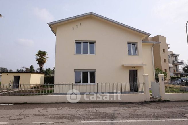 Villetta a schiera in residenziale in 
