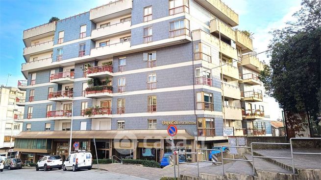 Appartamento in residenziale in Via Mario Greco 21