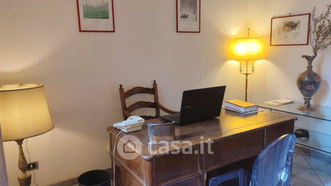 Ufficio in commerciale in Via Ferdinando di Savoia