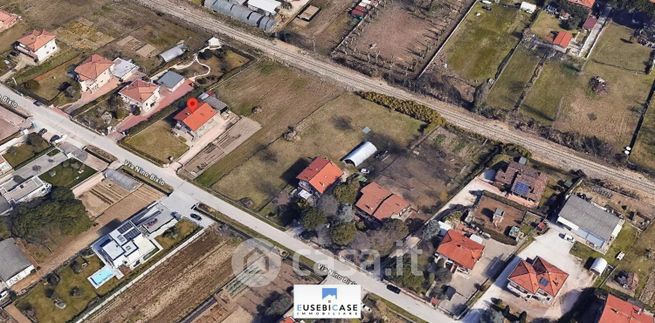 Terreno edificabile in residenziale in Via Nino Bixio 83