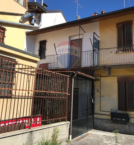 Appartamento in residenziale in Via Sempione 139