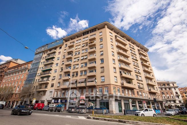 Appartamento in residenziale in Via Crescenzago