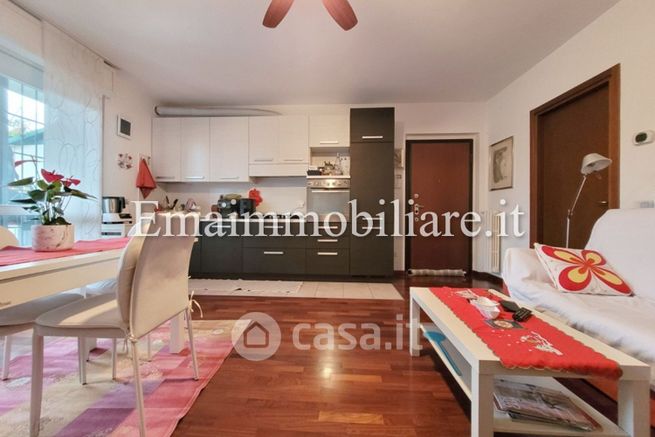 Appartamento in residenziale in Via Dante Alighieri 39