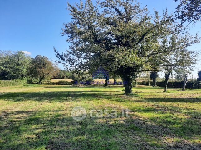 Terreno agricolo in commerciale in Via Fornace