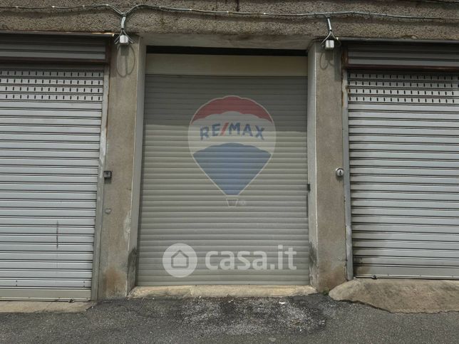 Garage/posto auto in residenziale in Via Giuseppe Sapeto 12 --24