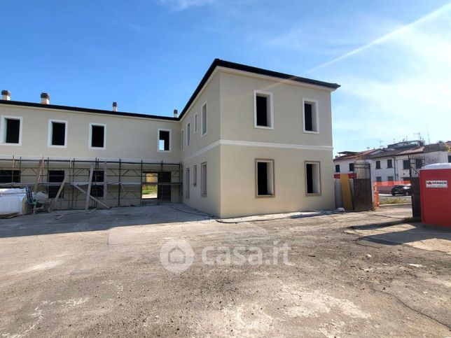 Appartamento in residenziale in Via della Crescia