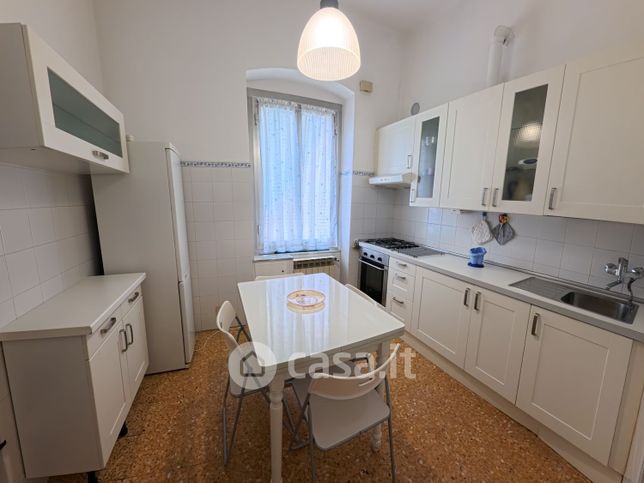 Appartamento in residenziale in Via Antonio Burlando 60
