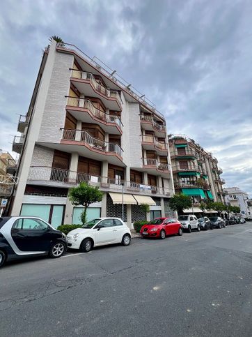 Appartamento in residenziale in Via Milano 27