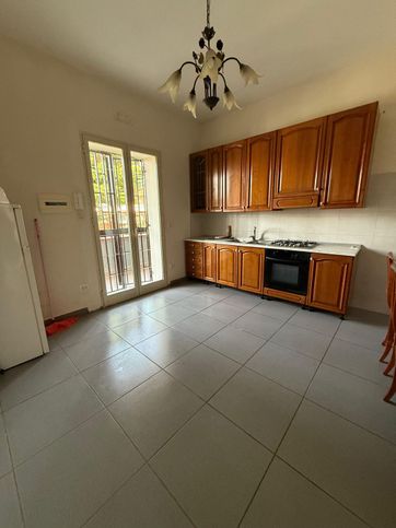 Appartamento in residenziale in Via Domiziana 575