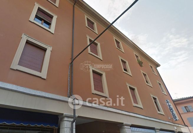 Appartamento in residenziale in Via P. Tarozzi 18