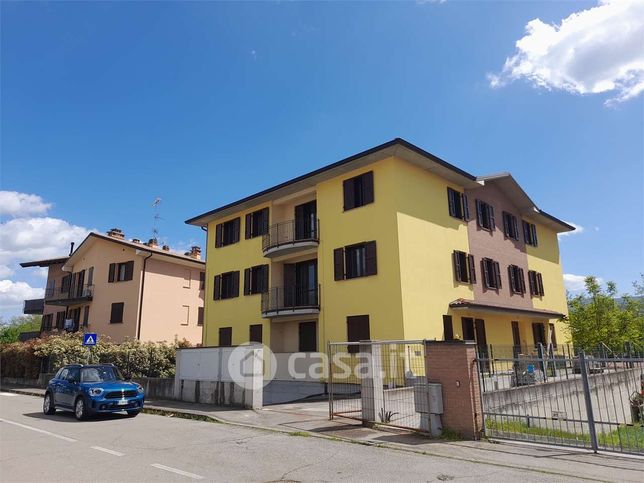 Appartamento in residenziale in Via Radici in Monte