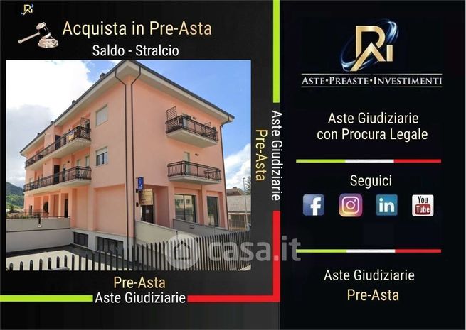 Appartamento in residenziale in Via Mario Tradardi 1 a