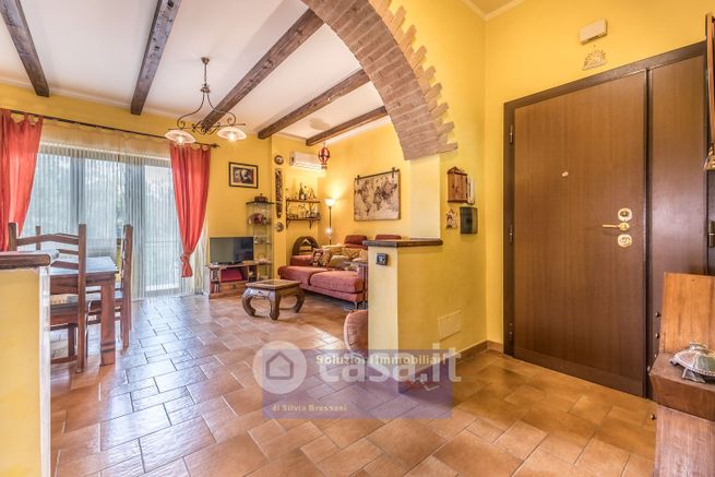 Appartamento in residenziale in Via di Casal del Marmo 470