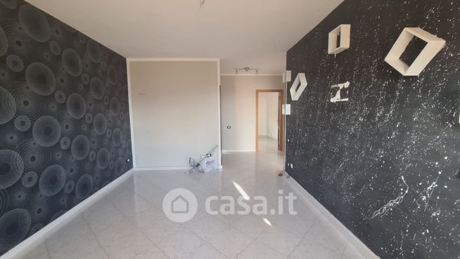 Appartamento in residenziale in Via Madonnella 5