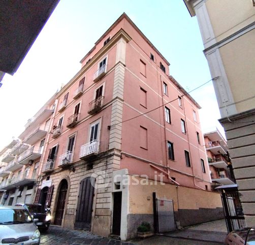 Appartamento in residenziale in Via Ferdinando Lavanga