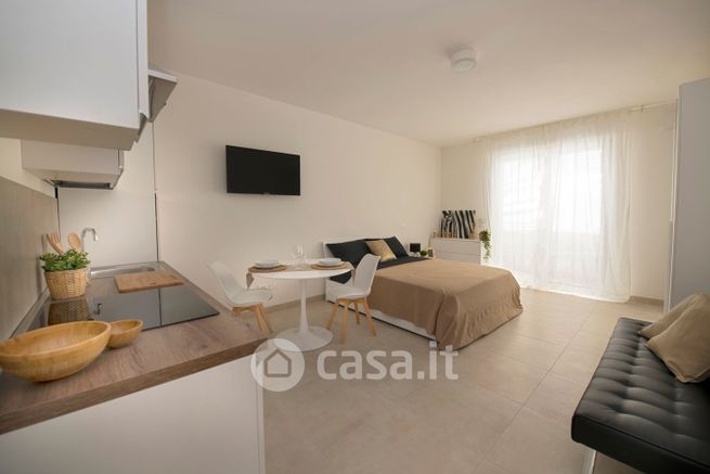 Appartamento in residenziale in Viale Giangiorgio Trissino 99