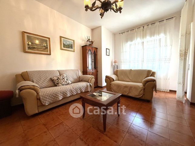 Appartamento in residenziale in Via dei Tulipani 2 F