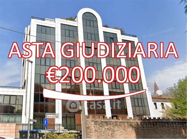 Ufficio in commerciale in Piazzetta Modin 12