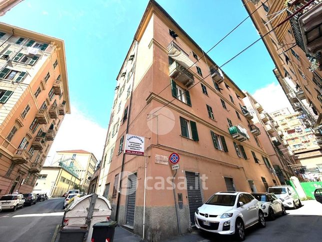 Appartamento in residenziale in Via Pellegrina Amoretti 2