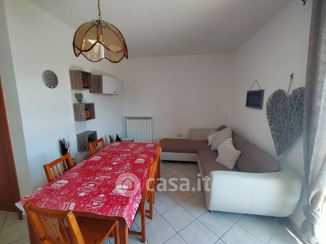 Appartamento in residenziale in Via Ave Ninchi