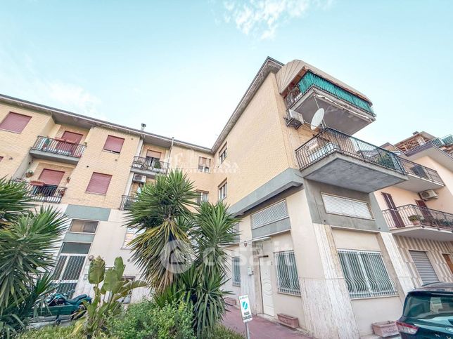 Appartamento in residenziale in Via Musone 3