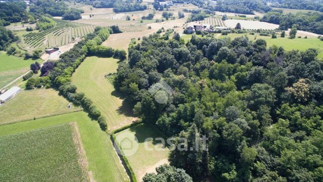 Terreno edificabile in residenziale in Via Camisasca