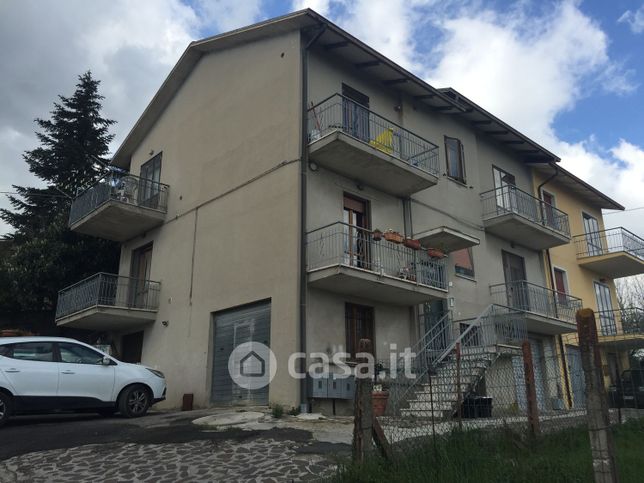 Appartamento in residenziale in Via Alessandro Manzoni 17