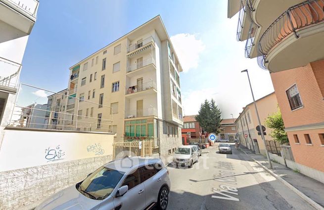 Appartamento in residenziale in Via Vincenzo Monti 1