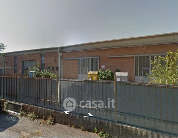 Capannone in commerciale in Via Evangelista Torricelli 12