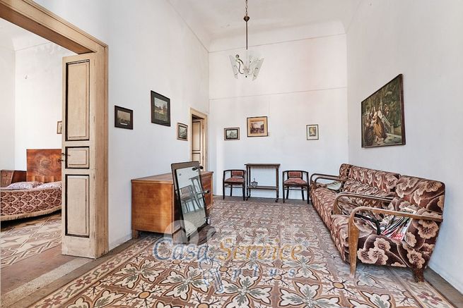 Casa indipendente in residenziale in Via Tevere