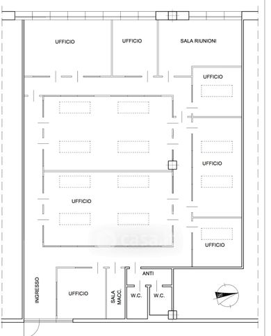 Ufficio in commerciale in 