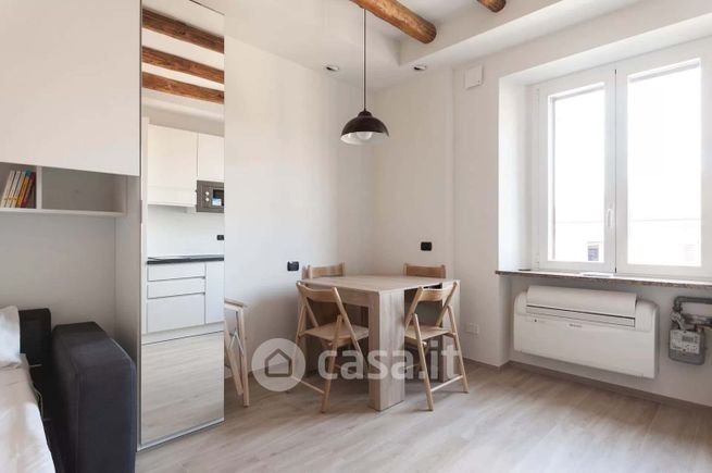 Appartamento in residenziale in Via Carlo Imbonati 15