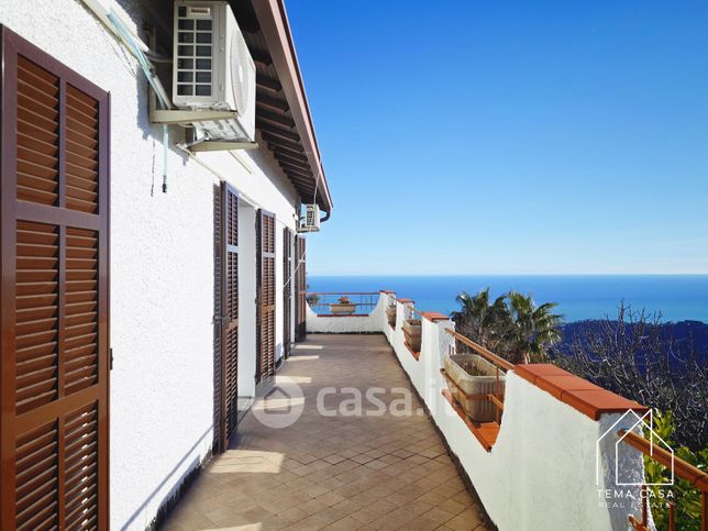 Casa indipendente in residenziale in Strada Suseneo Superiore 50
