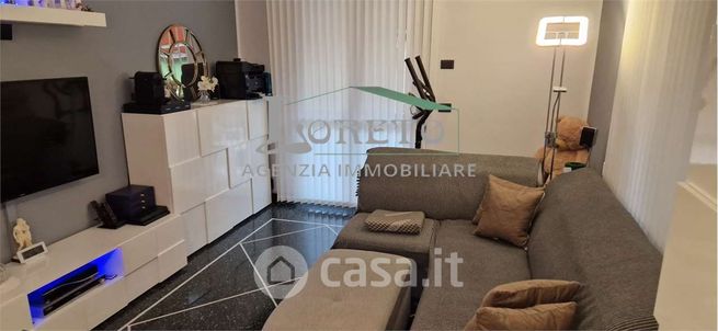 Appartamento in residenziale in Via Paolo Canessa