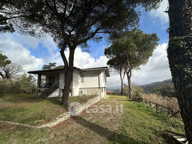 Rustico/casale in residenziale in Via della LibertÃ  5