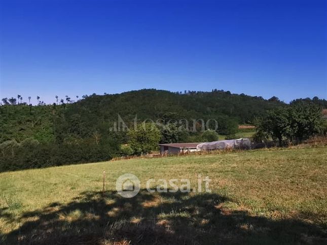 Terreno agricolo in commerciale in Via Colle Saricone