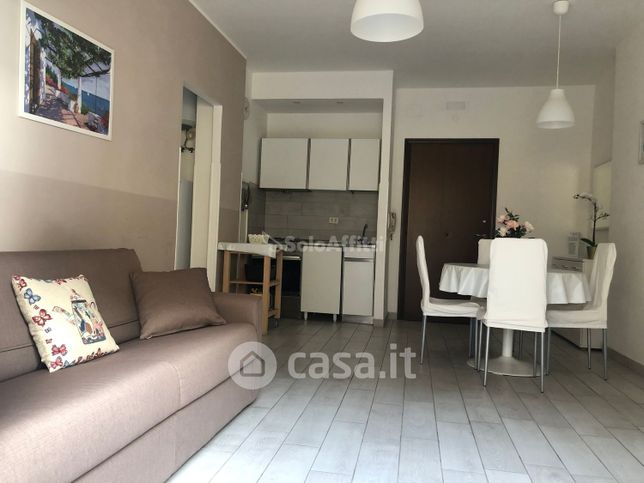 Appartamento in residenziale in Via Fratelli Rosselli 50