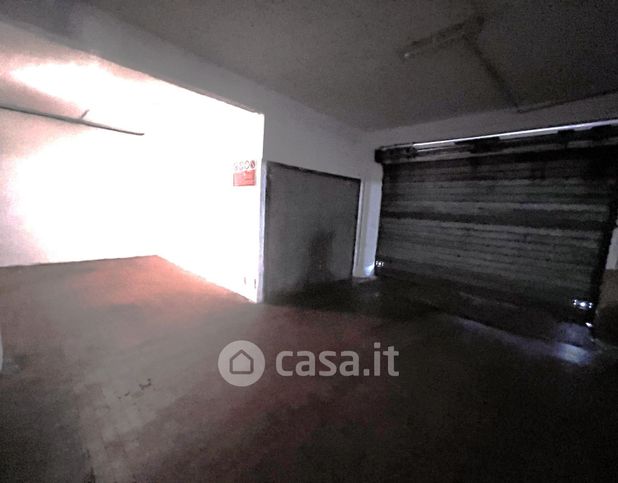 Box/posto auto in residenziale in Via Vernio