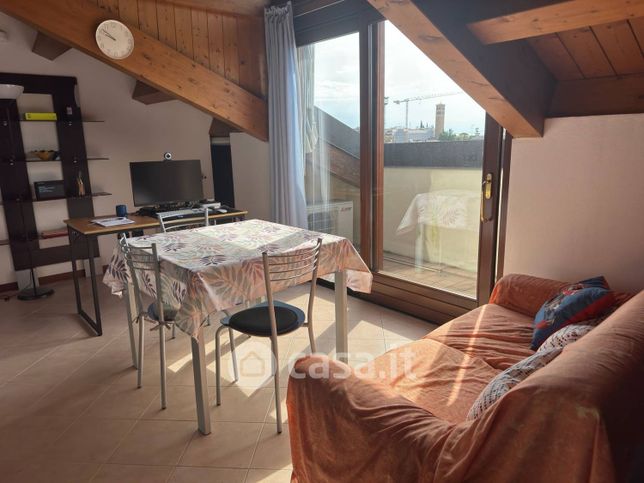 Appartamento in residenziale in Via Luigi Pinelli 29
