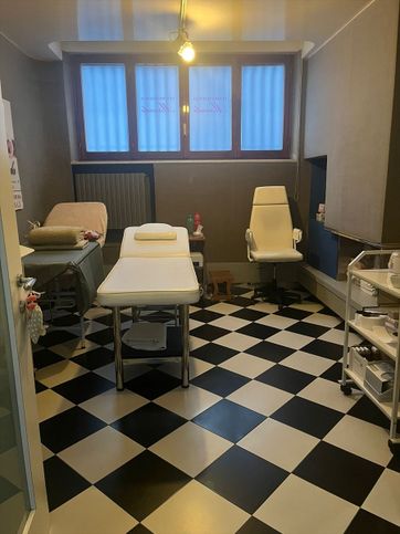 Ufficio in commerciale in Via Sapienza