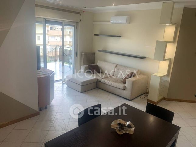 Appartamento in residenziale in Via Bari