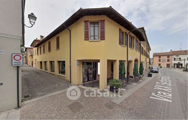 Box/posto auto in residenziale in Via Piazzoni 70