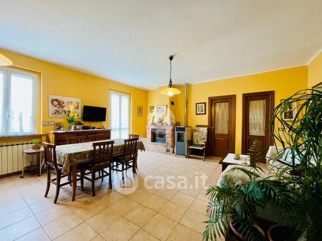 Casa indipendente in residenziale in Vicolo del Tuffo 12